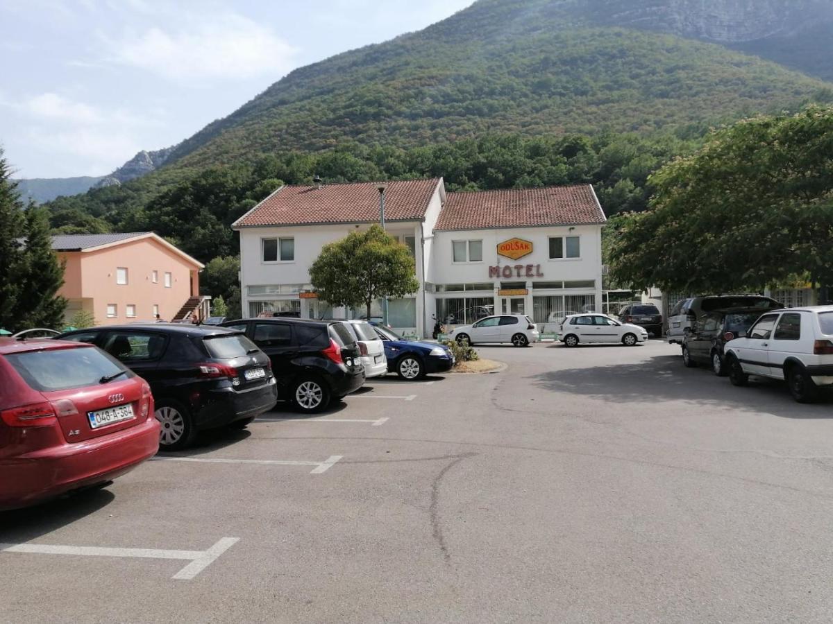 Motel and Restaurant Odušak Dreznjak Extérieur photo